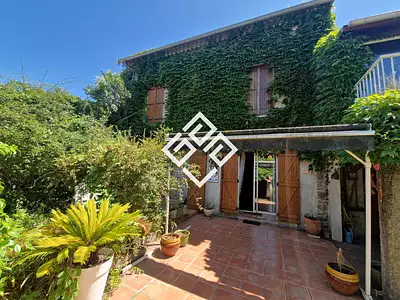Maison, 245 m²