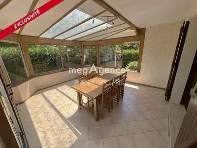 Maison, 117 m²