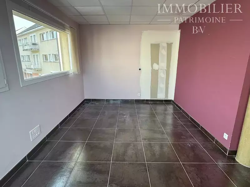 Divers, 80 m²