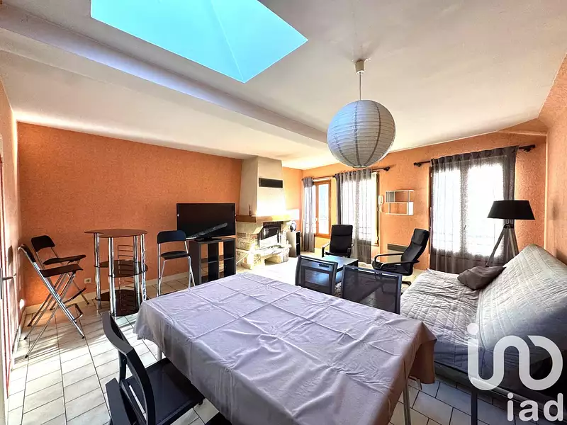 Immeuble, 300 m²