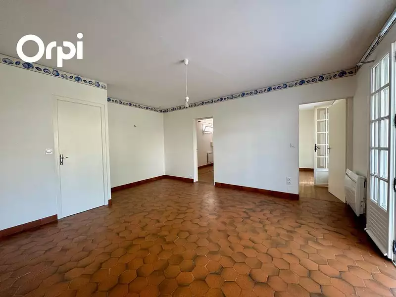 Maison, 75 m²