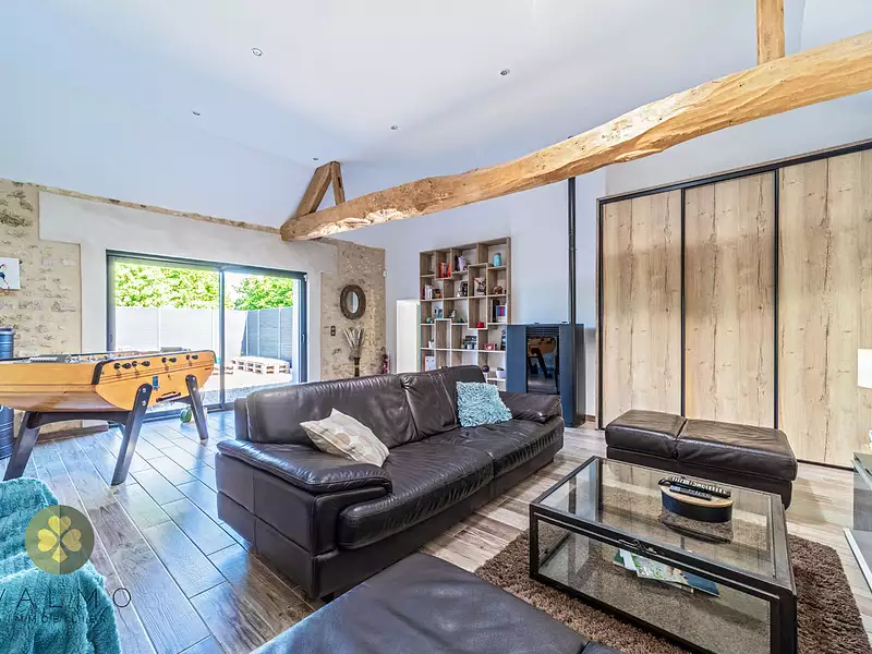 Maison, 185 m²