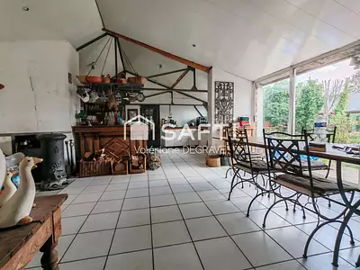 Maison, 198 m²