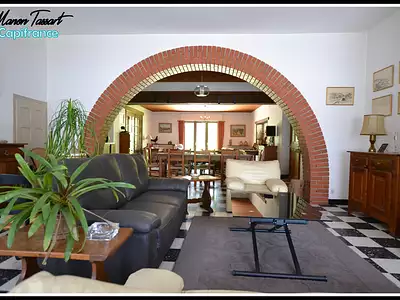 Maison, 236 m²