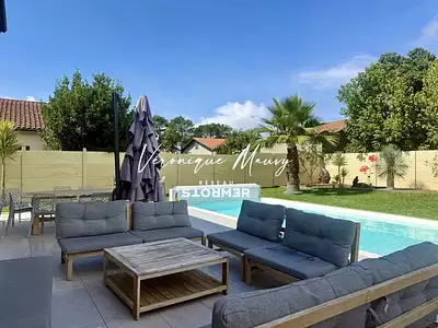 Maison, 185 m²