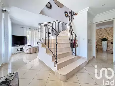 Maison, 140 m²