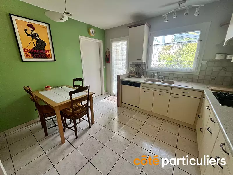 Maison, 146 m²