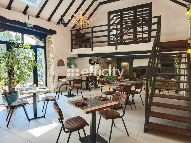 Maison, 466 m²