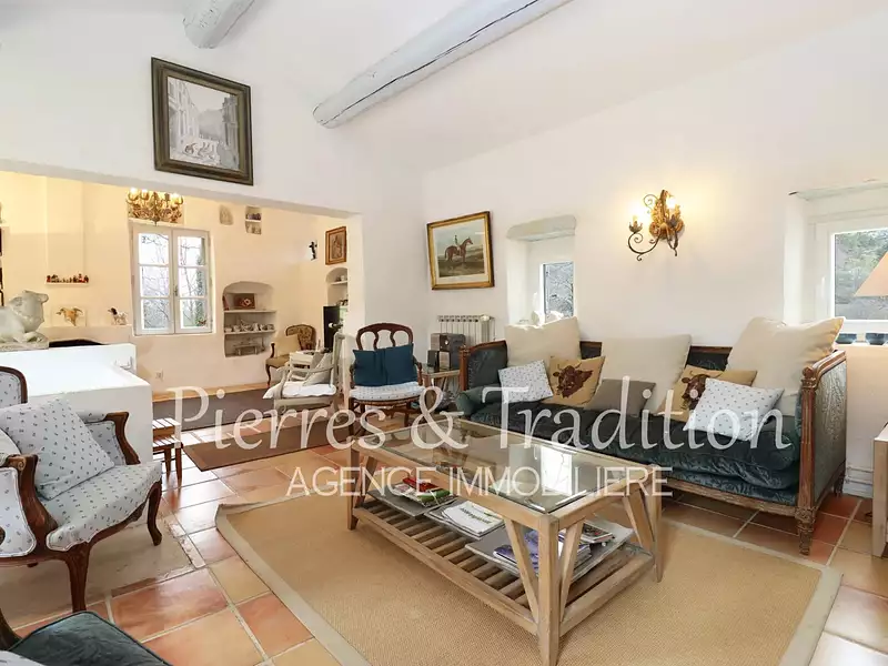 Maison, 249 m²