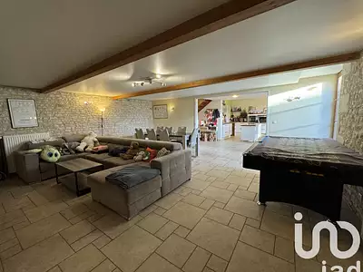 Maison, 370 m²