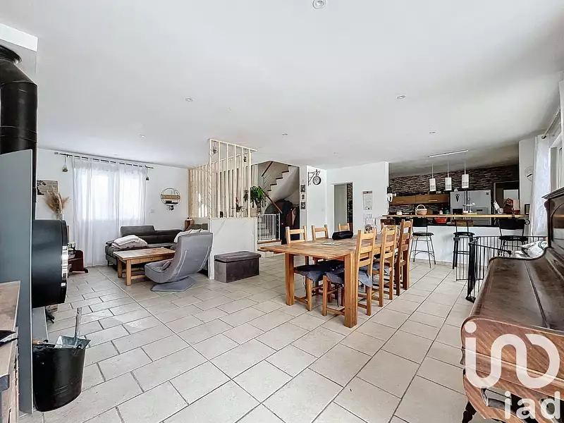 Maison, 158 m²