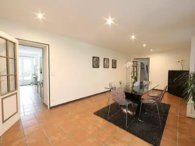 Maison, 320 m²