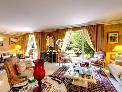 Appartement, 232,75 m²