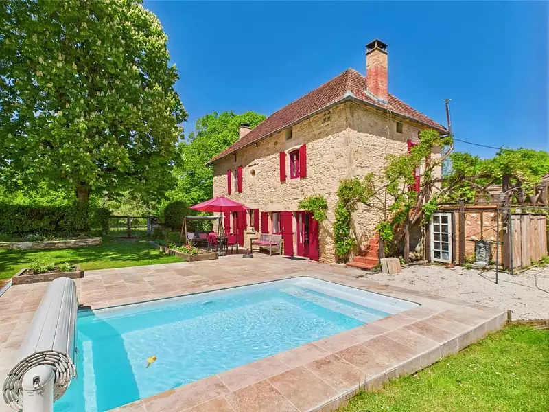 Maison, 260 m²