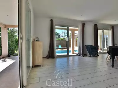 Maison, 183,24 m²