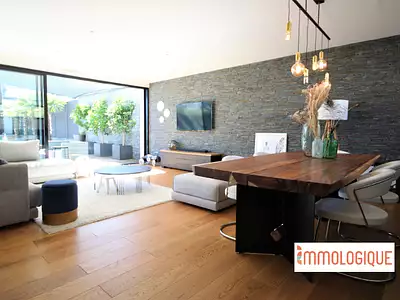 Maison, 160 m²