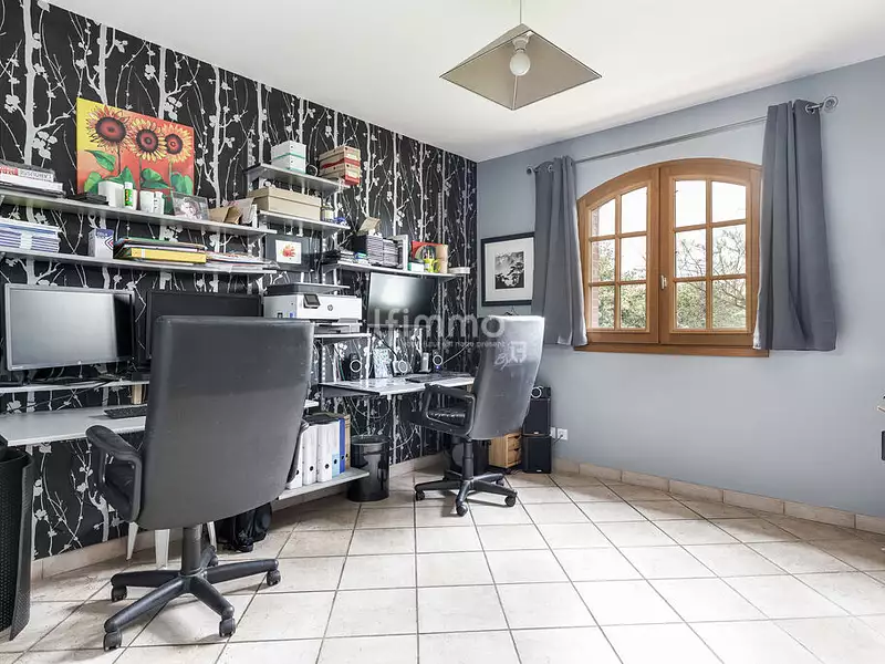 Maison, 200 m²