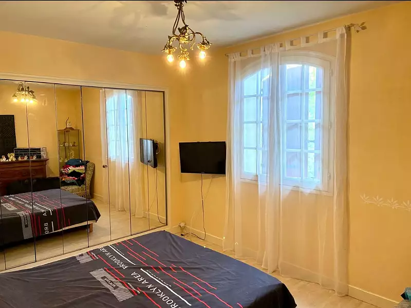 Maison, 250 m²