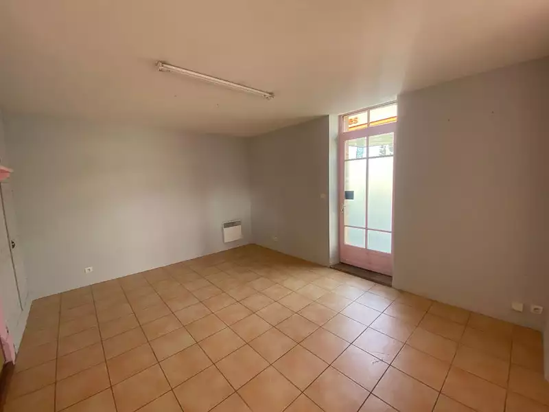 Immeuble, 90 m²