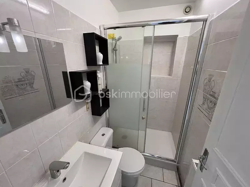 Maison, 195 m²