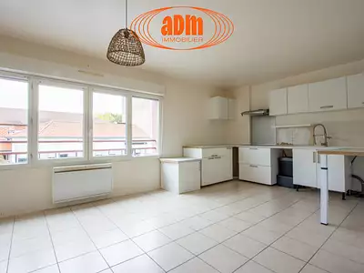 Appartement 2 pieces 56,7 m2 a louer - 1 Chambre Meaux 77100