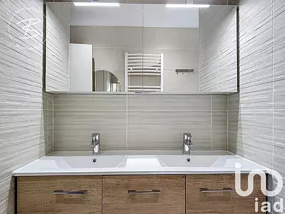 Maison, 180 m²