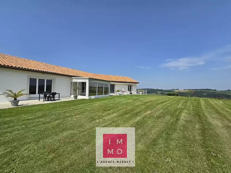 Maison, 211,82 m²