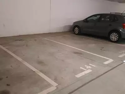 Parking, 11 m²