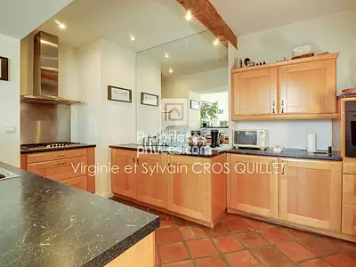 Maison, 284 m²