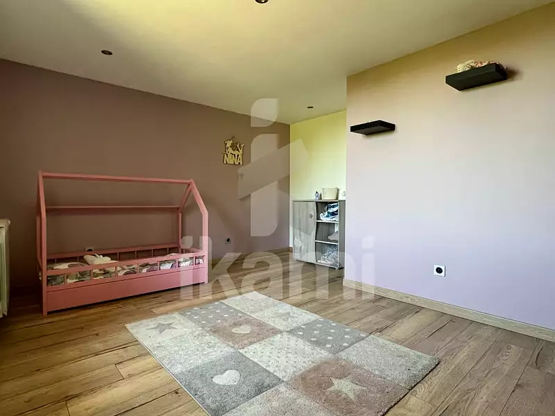 Maison, 190 m²