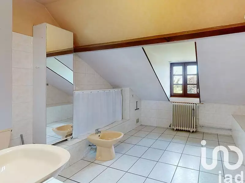 Maison, 230 m²