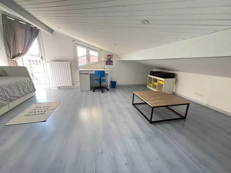 Maison, 210 m²