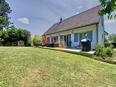 Maison, 155 m²