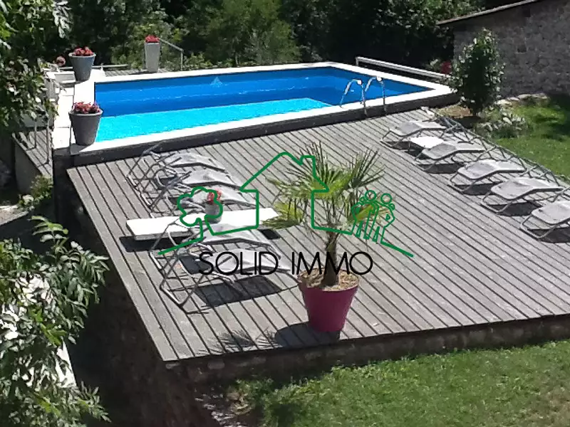 Maison, 232 m²
