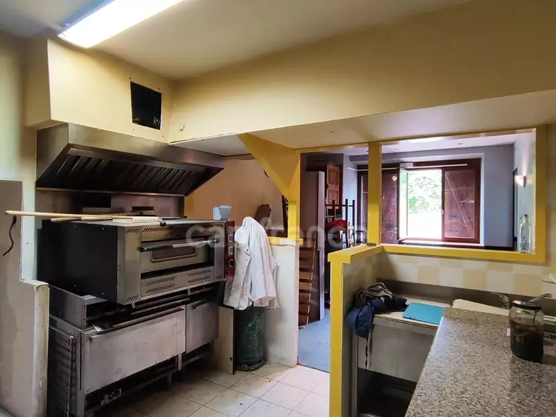 Maison, 200 m²
