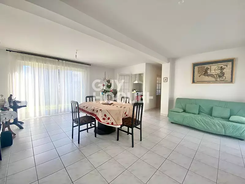 Maison, 93 m²