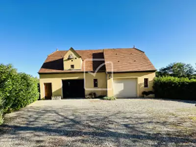 Maison, 250 m²