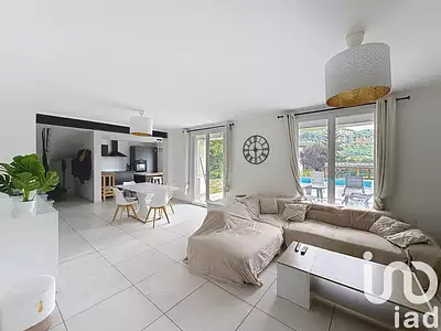 Maison, 167 m²