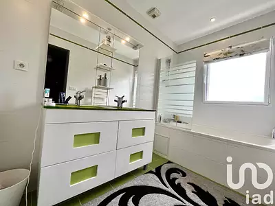 Maison, 148 m²