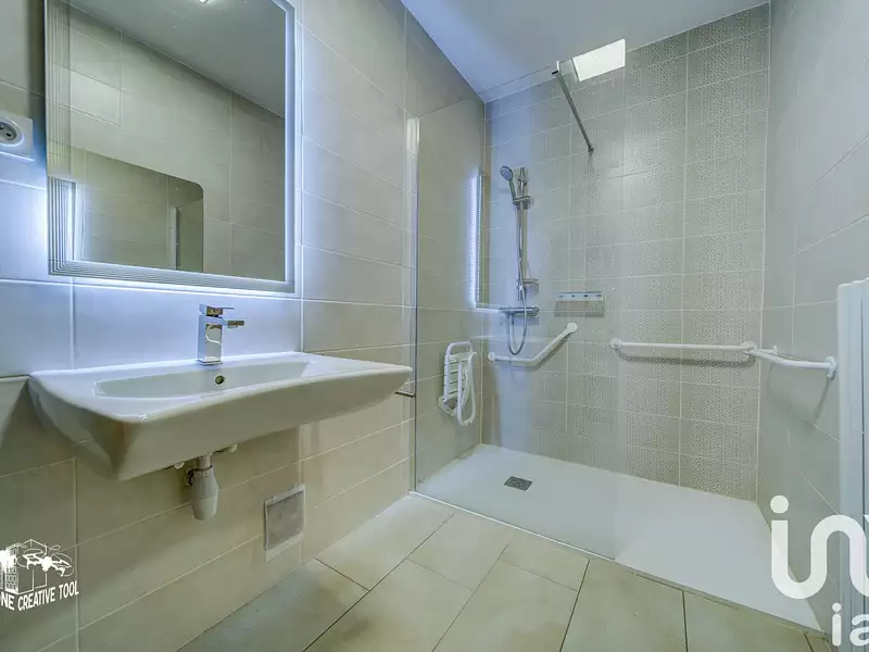 Maison, 180 m²
