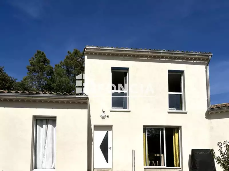 Maison, 160 m²