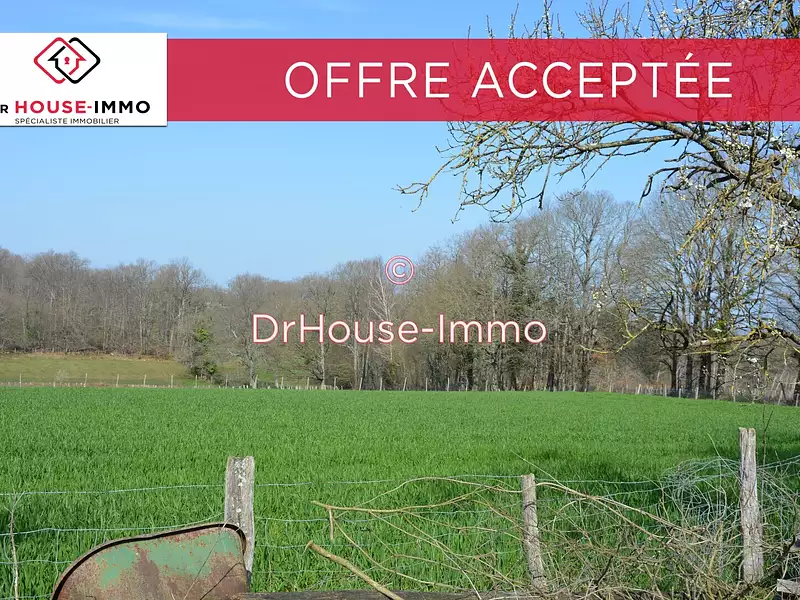 Terrain, 99 617 m²