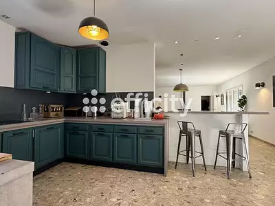 Maison, 450 m²