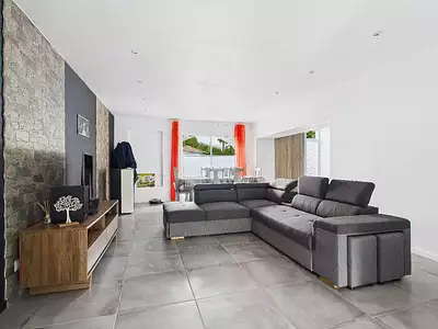 Maison, 210 m²