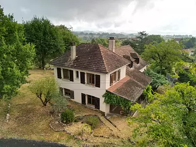 Maison, 185 m²