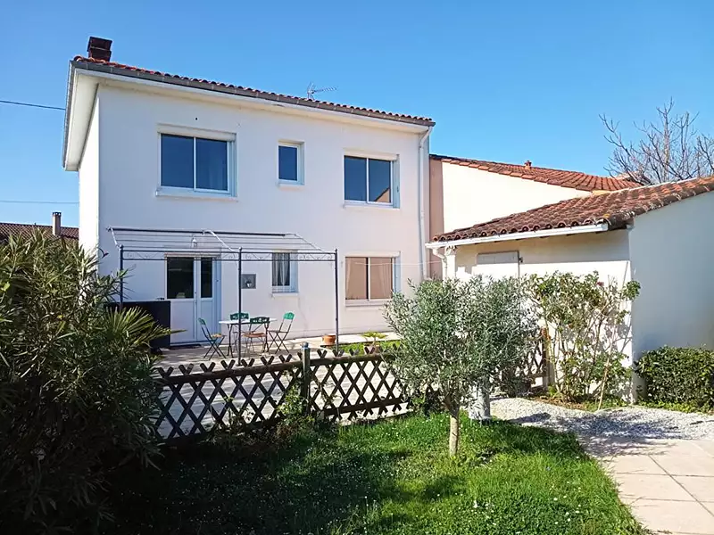 Maison, 104 m²