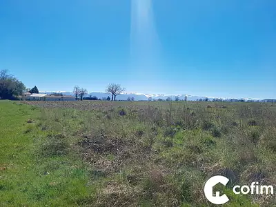 Terrain, 910 m²