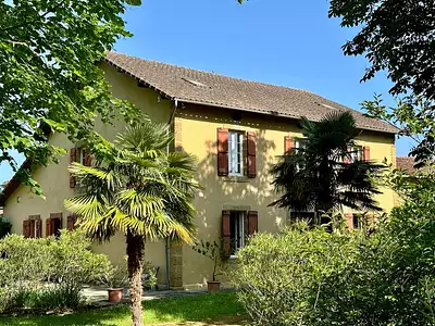 Maison, 335 m²