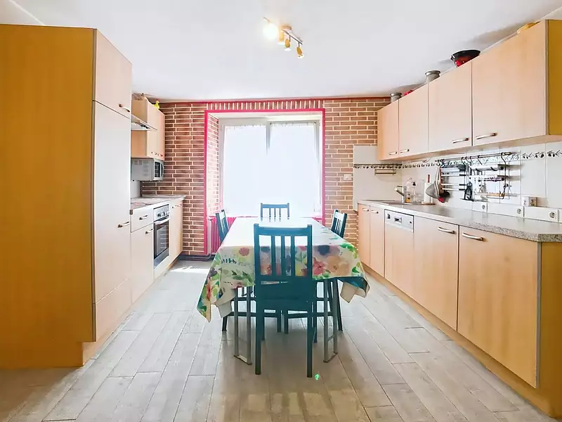 Maison, 163 m²