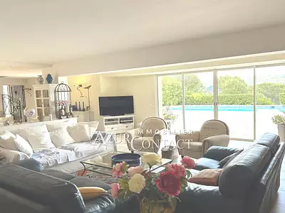 Maison, 294,53 m²